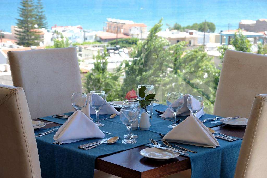 Galini Sea View Hotel Agia Marina  Restaurant photo